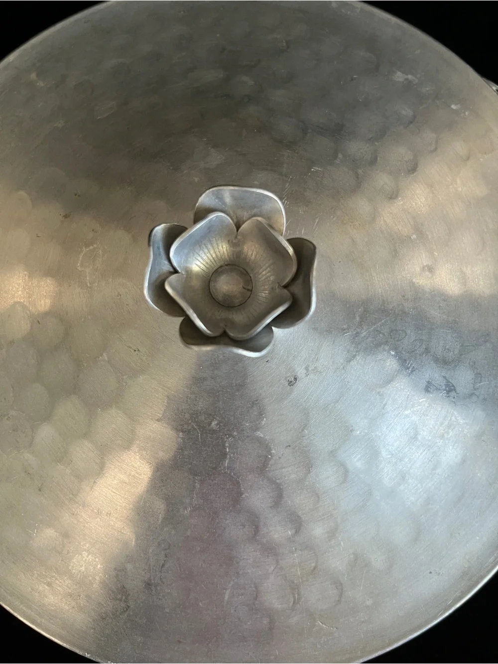 N/A flower lid bowl